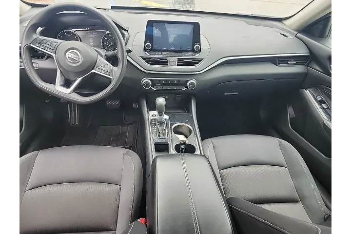 $15495 : Nissan Altima 2021 2.5 SV 4d image 5
