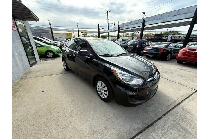 $5204 : 2012 Accent GS 5-Door image 9