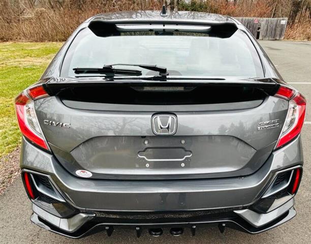 2020 Civic Sport Touring image 4