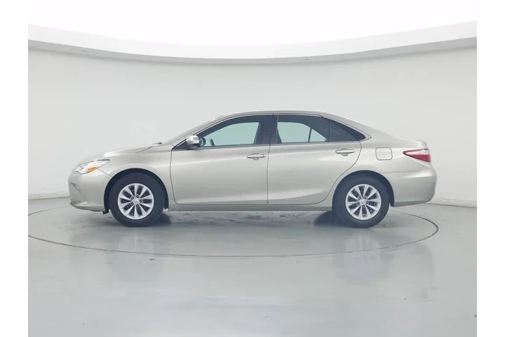 $19998 : Toyota Camry 2016 LE 4dr Sed image 3