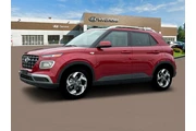 $24885 : Hyundai VENUE 2025 SEL 4dr C thumbnail