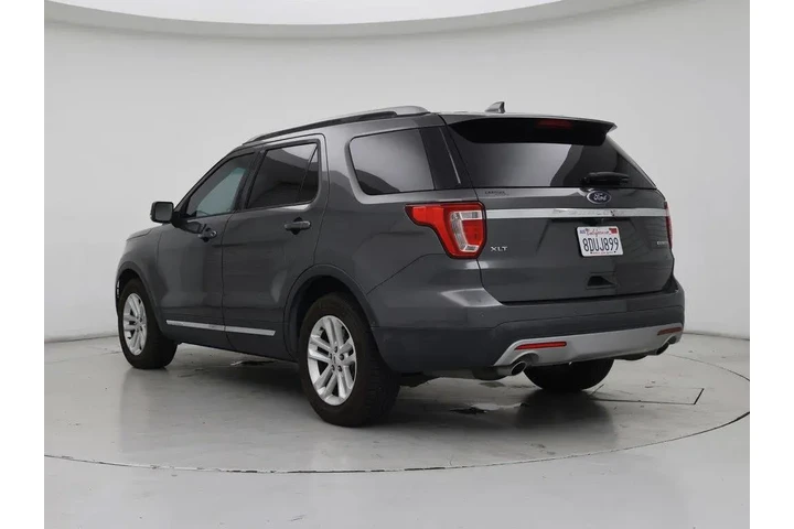 $18998 : Ford Explorer 2016 XLT 4dr S image 2