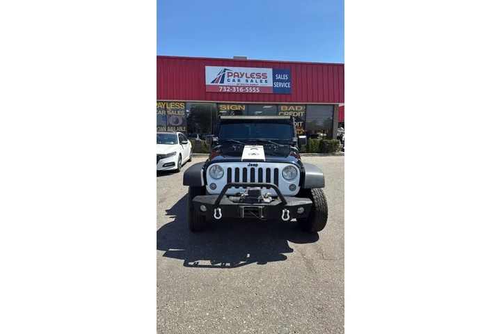 $11277 : Jeep Wrangler 2016 4x4 Sport image 2