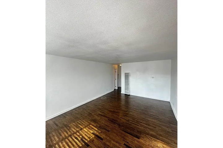 $2800 : beautiful home in Carson image 2