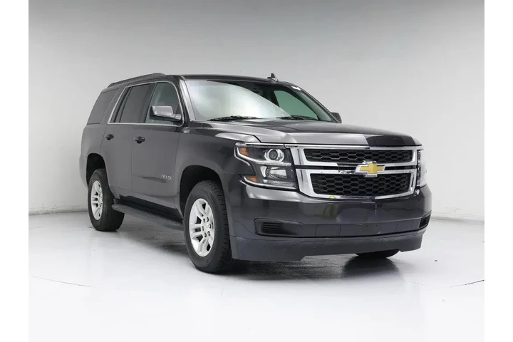 $31998 : Chevrolet Tahoe 2017 4x4 LT image 1