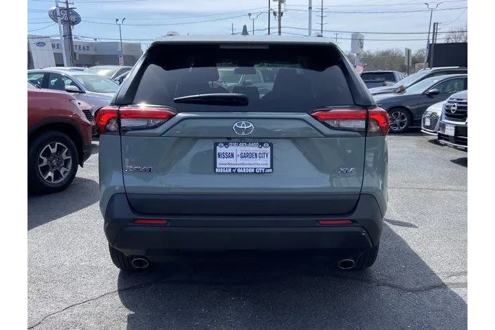 $19888 : Toyota RAV4 2023 XLE 4dr SUV image 5