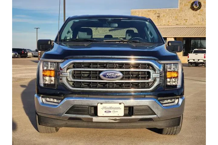 $33707 : Ford F-150 2023 4x2 XLT 4dr image 6