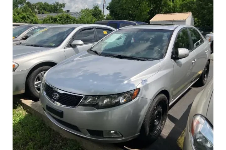 $6800 : 2012 Forte SX image 2