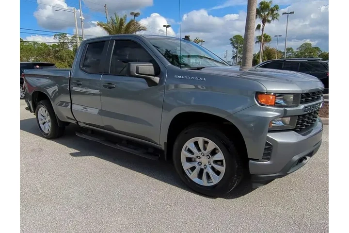 $12000 : 2020 Silverado LT image 1