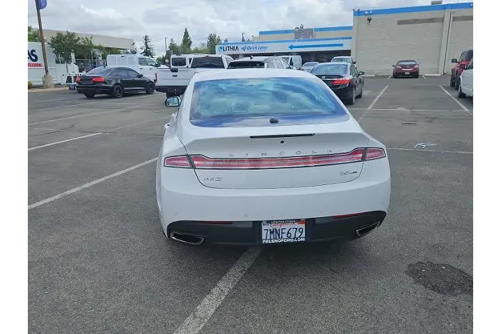 $10000 : Lincoln MKZ 2016 4dr Sedan image 7