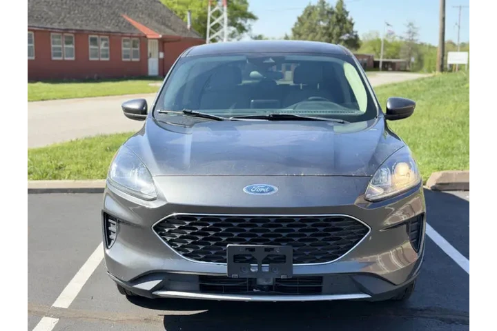 $6999 : 2020 Escape SE image 6