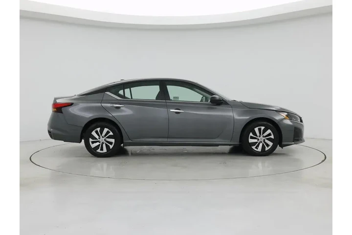 $23998 : Nissan Altima 2025 2.5 S 4dr image 7