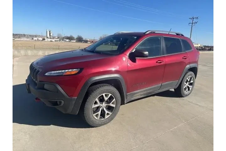 $11450 : Jeep Cherokee 2015 4x4 Trail image 1