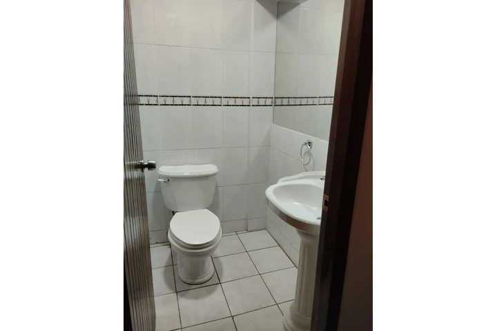 $620 : ARRIENDO DEPARTAMENTO 3 DORM image 3