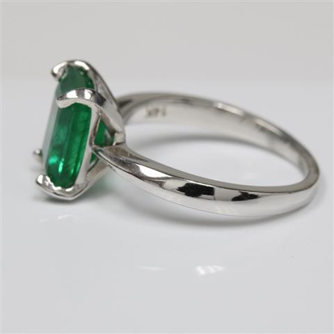 $8700 : Shop Emerald Engagement Rings image 3