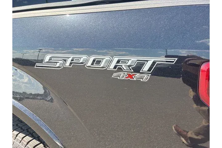 $28592 : Ford F-150 2019 4x4 Lariat 4 image 5