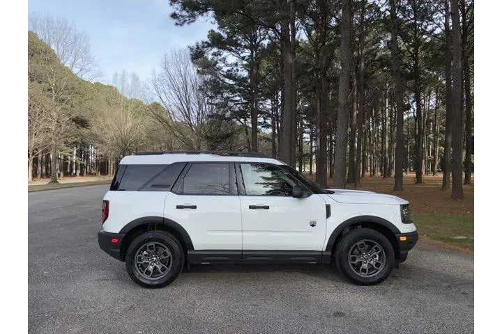 $23903 : Ford Bronco Sport 2024 AWD B image 3