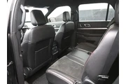 $11930 : Ford Explorer 2018 XLT 4dr S thumbnail