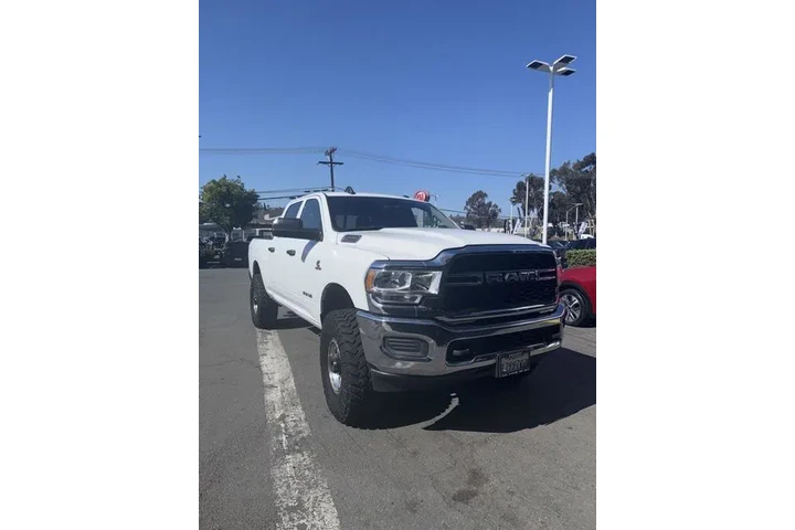 $39900 : Ram 2500 2019 4x4 Tradesman image 1