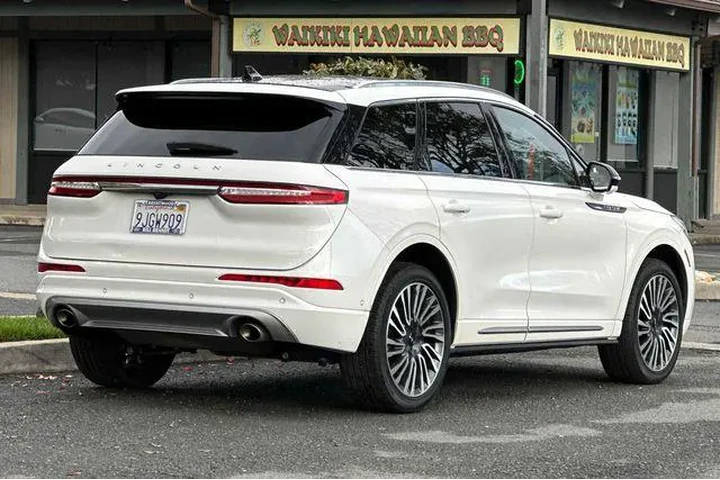 $31712 : Lincoln Corsair 2022 AWD Res image 3