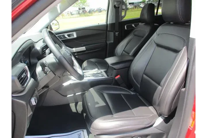 $28995 : Ford Explorer 2022 AWD XLT 4 image 10