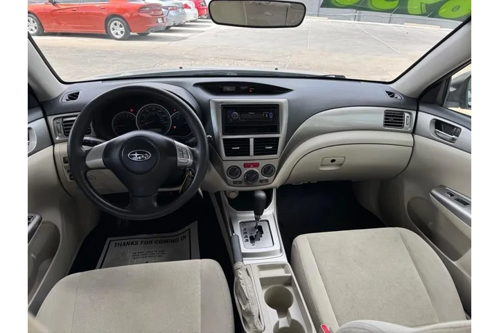 2010 Impreza 2.5i 5-door image 9