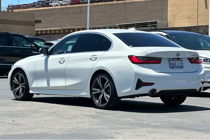 $29900 : BMW 3 Series 2022 330i 4dr S image 5