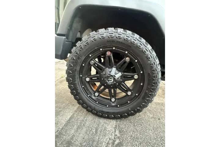 $10900 : 2011 Wrangler Sport image 10