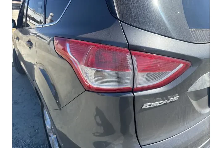 $11999 : Ford Escape 2015 Titanium 4d image 9