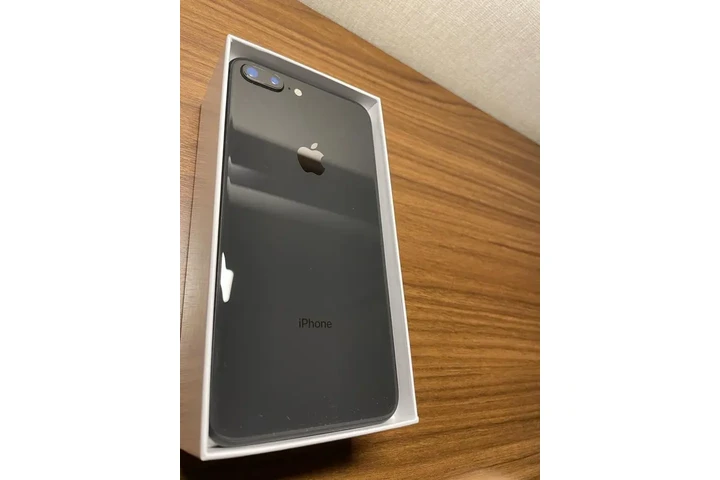 $185 : iphone 8 Plus 64GB Unlocked image 2