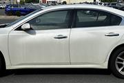$8751 : PRE-OWNED 2014 NISSAN MAXIMA thumbnail