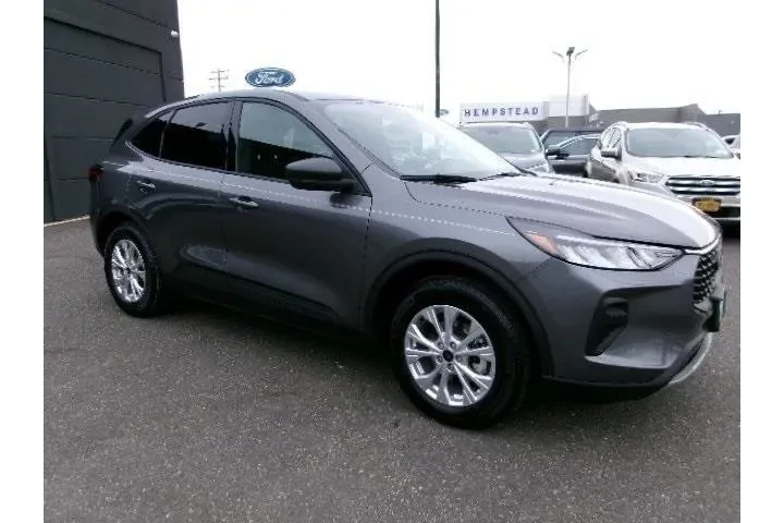 $26625 : Ford Escape 2025 Active 4dr image 2