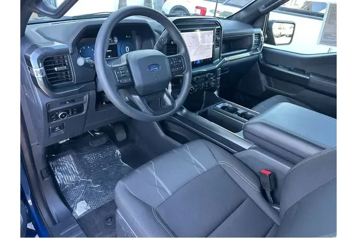$40000 : Ford F-150 2025 4x2 STX 4dr image 7