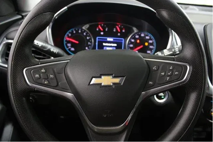 $12959 : Chevrolet Equinox 2019 4x4 L image 8