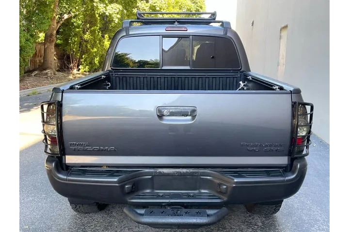 $21975 : 2014 Tacoma PreRunner V6 image 9