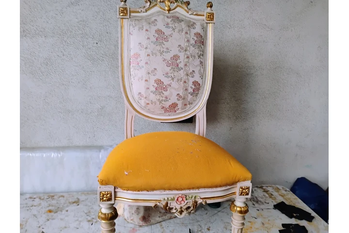 A&G Upholstery image 2