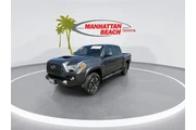 $31495 : Toyota Tacoma 2021 4x2 TRD S thumbnail