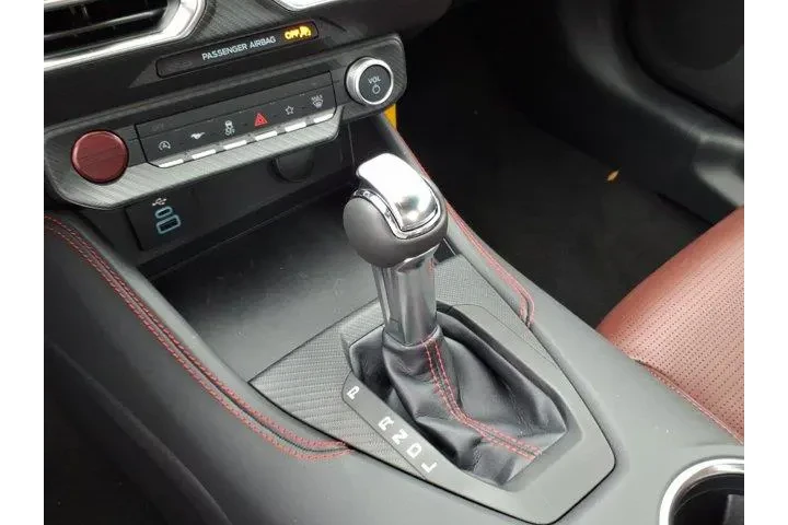 $38900 : Ford Mustang 2025 EcoBoost 2 image 10