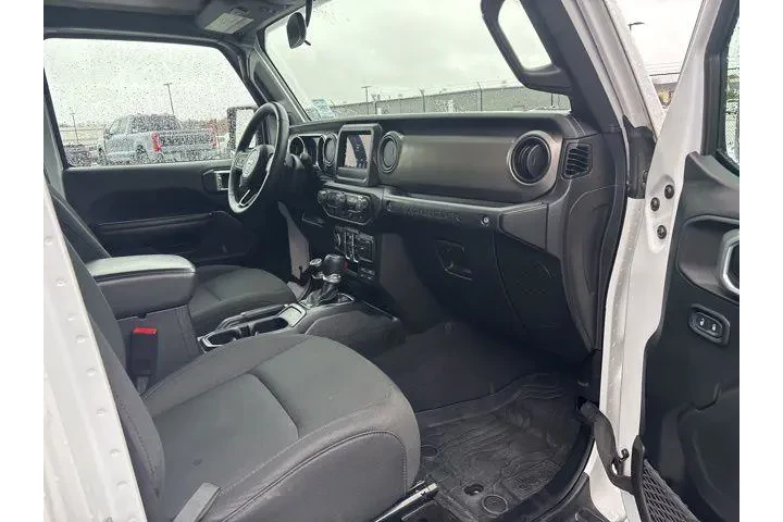 $26519 : Jeep Wrangler Unlimited 2020 image 8