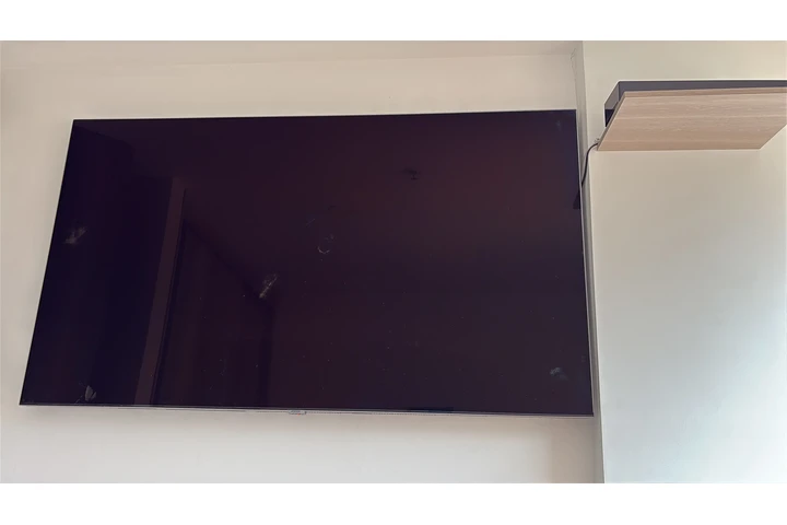 $900000 : Televisor Samsung 165 cm / 65" image 1