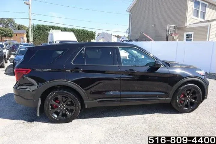 $38447 : Ford Explorer 2022 AWD ST 4d image 4