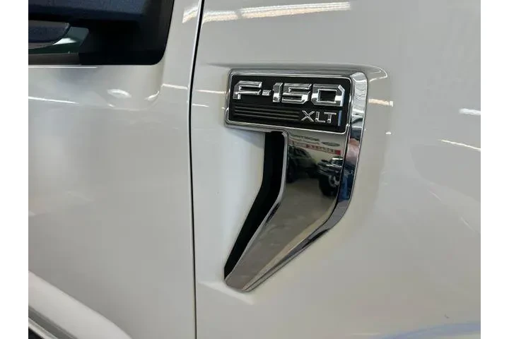 $31500 : Ford F-150 2021 4x4 XL 4dr S image 8