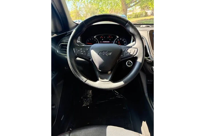 $8995 : 2023 Equinox FWD RS image 9