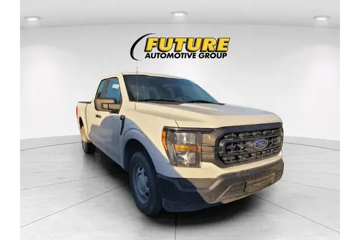 $34169 : Ford F-150 2023 4x2 XL 4dr S image 1