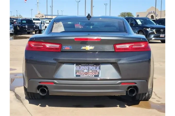 $16250 : Chevrolet Camaro 2017 LT 2dr image 6