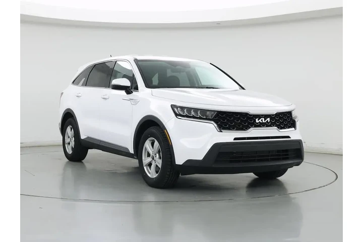 $23998 : Kia Sorento 2023 LX 4dr SUV image 1