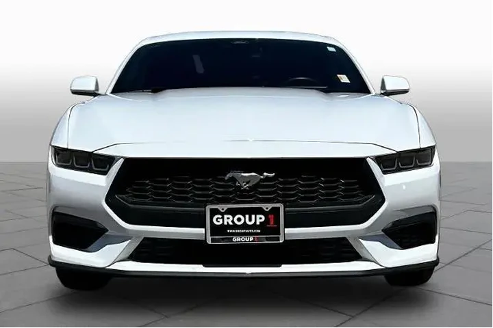 $30489 : Ford Mustang 2024 EcoBoost P image 4