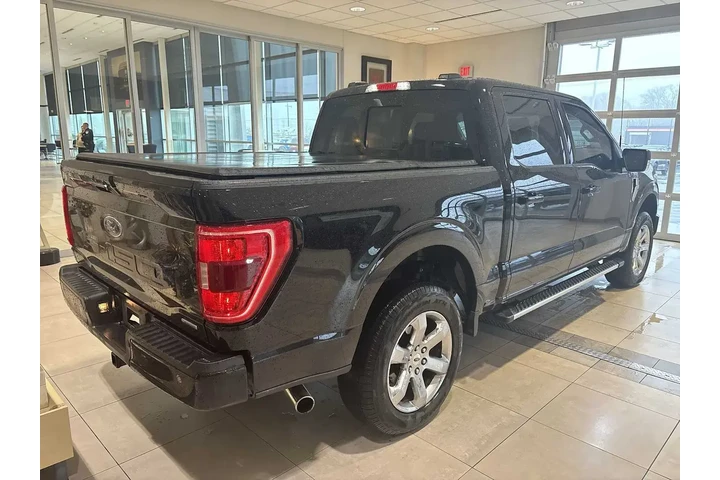 $36946 : Ford F-150 2022 4x4 XL 4dr S image 3