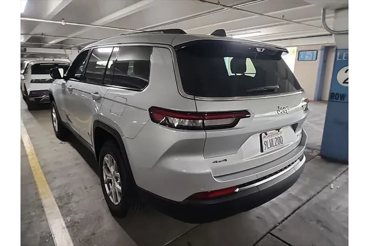 $38995 : Jeep Grand Cherokee L 2024 4 image 3