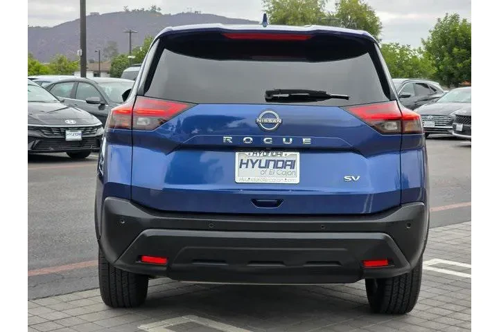 $19700 : Nissan Rogue 2023 SV 4dr Cro image 6